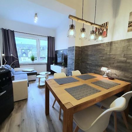 Moderne Wohlfuehloase Zentral In Seenaehe - Pillow Menu, 2 Stk 55" Smart Tvs, Netflix, Disneyplus Uvm Wetter (Ruhr) Exterior foto