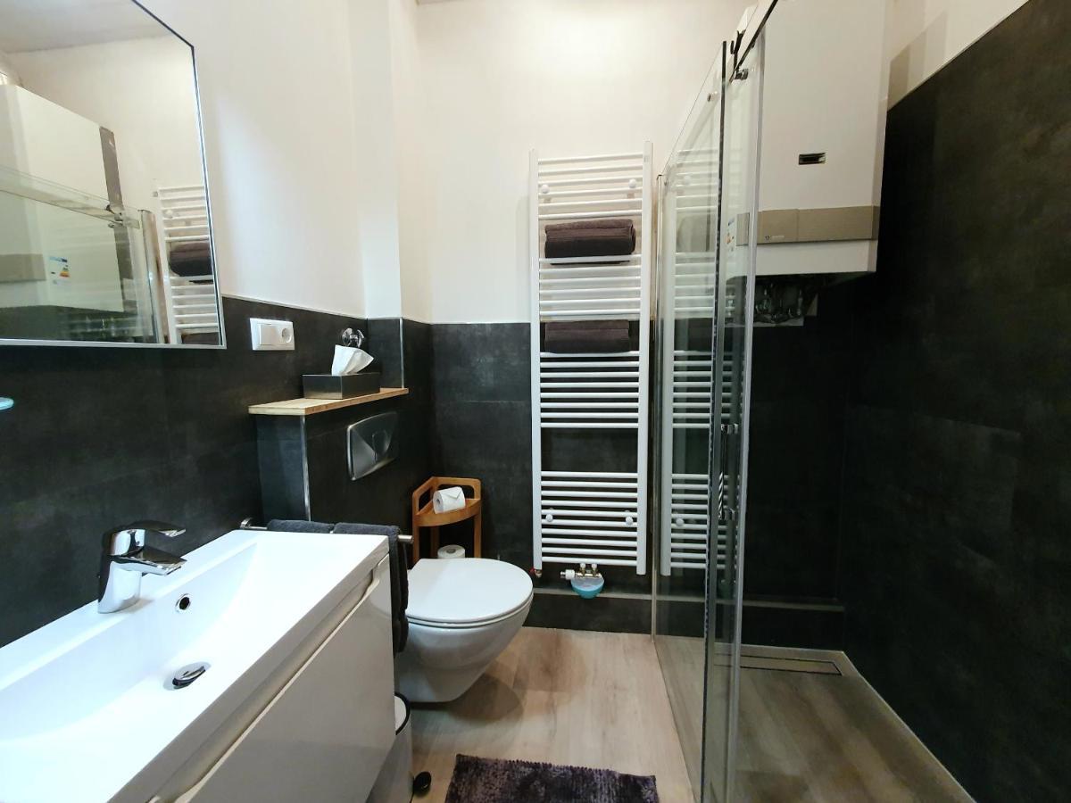 Moderne Wohlfuehloase Zentral In Seenaehe - Pillow Menu, 2 Stk 55" Smart Tvs, Netflix, Disneyplus Uvm Wetter (Ruhr) Exterior foto